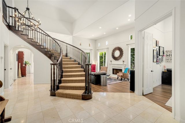 2305 Waring, Agoura Hills, CA 91301