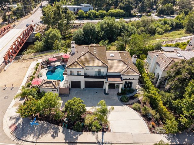 2305 Waring, Agoura Hills, CA 91301