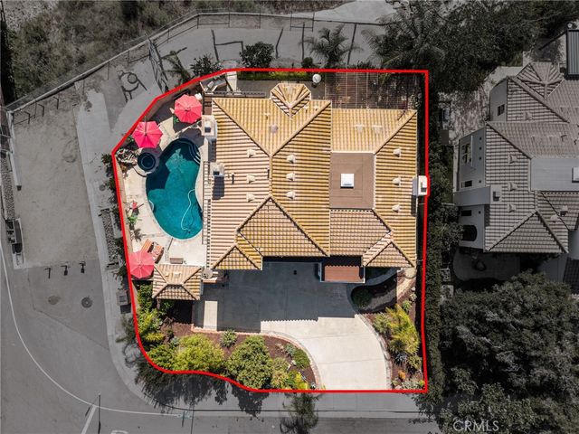 2305 Waring, Agoura Hills, CA 91301