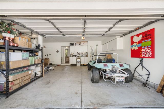 2305 Waring, Agoura Hills, CA 91301