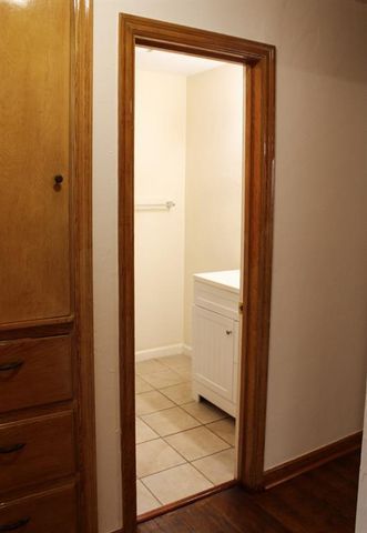 1305 S Reno Avenue, El Reno, OK 73036