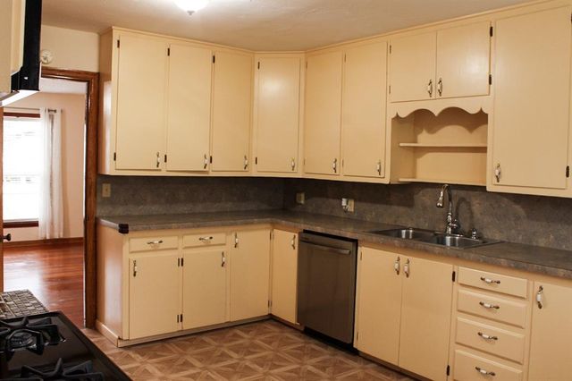 1305 S Reno Avenue, El Reno, OK 73036