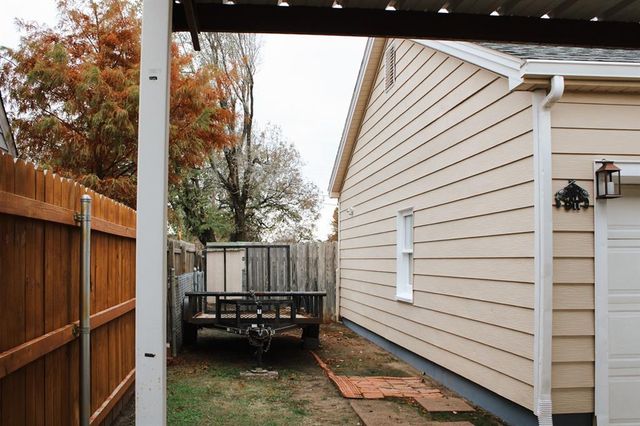 1305 S Reno Avenue, El Reno, OK 73036