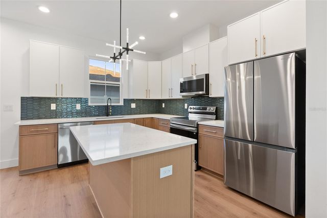 2614 N 23RD STREET 2, Tampa, FL 33605
