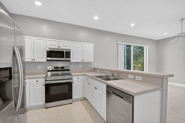 1856 Capeside Circle, Wellington, FL 33414