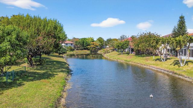 1856 Capeside Circle, Wellington, FL 33414