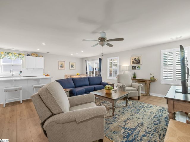 1209 Eutaw Springs Drive, Woodruff, SC 29388