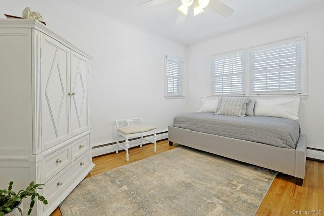 12 Greenwood Lane, Valhalla, NY 10595