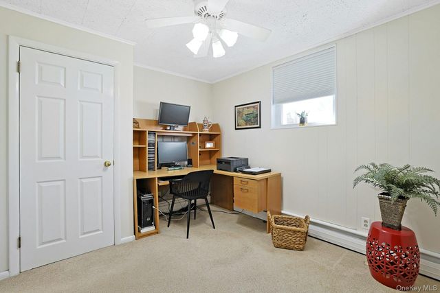 12 Greenwood Lane, Valhalla, NY 10595