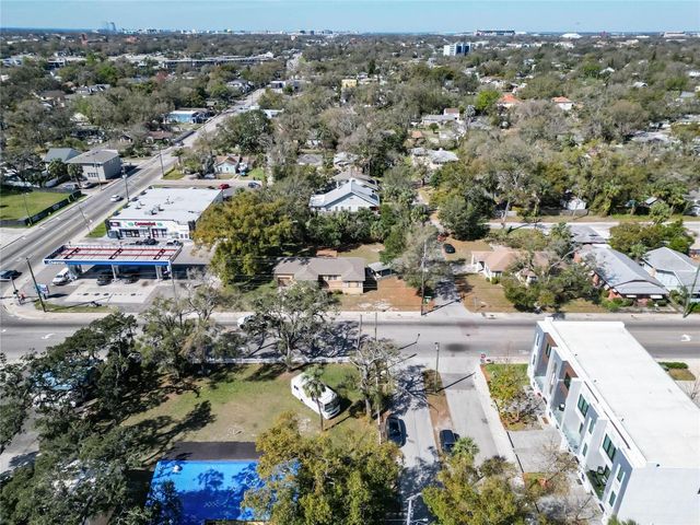 2606 N BOULEVARD, Tampa, FL 33602