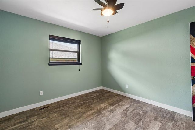 516 Pepperdine Avenue, Edmond, OK 73013