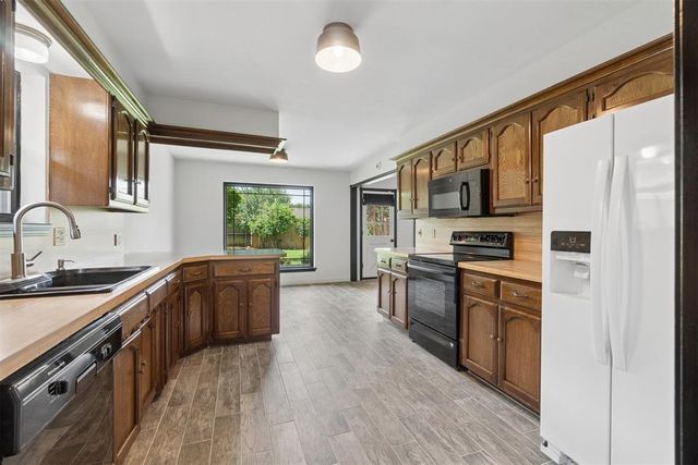 516 Pepperdine Avenue, Edmond, OK 73013