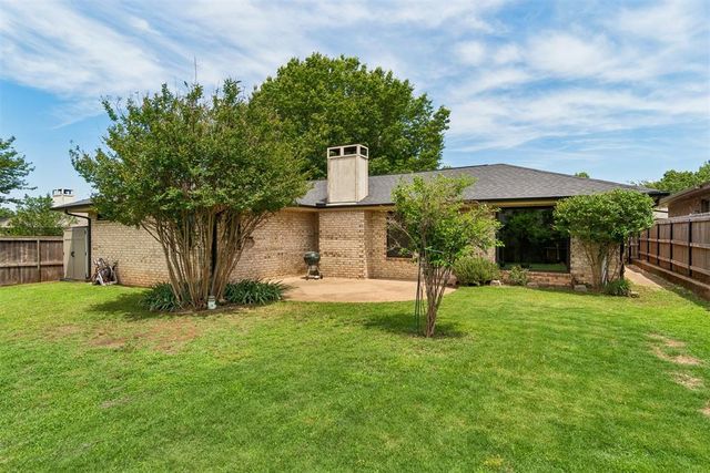 516 Pepperdine Avenue, Edmond, OK 73013