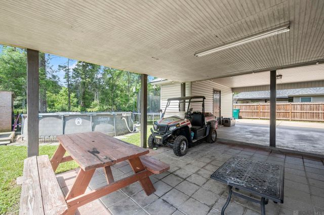 12242 Creekside Ave, Walker, LA 70785