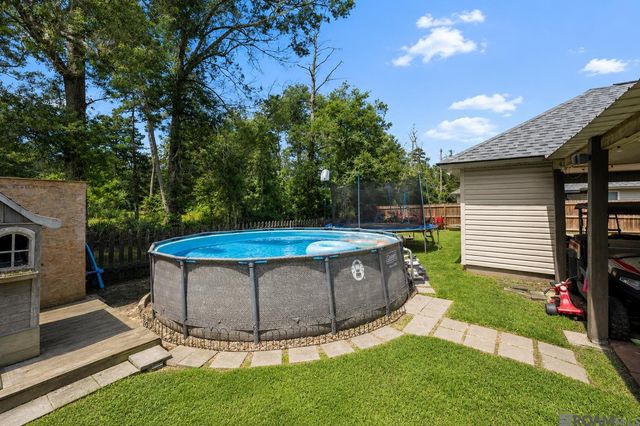 12242 Creekside Ave, Walker, LA 70785