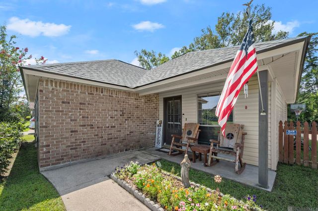 12242 Creekside Ave, Walker, LA 70785
