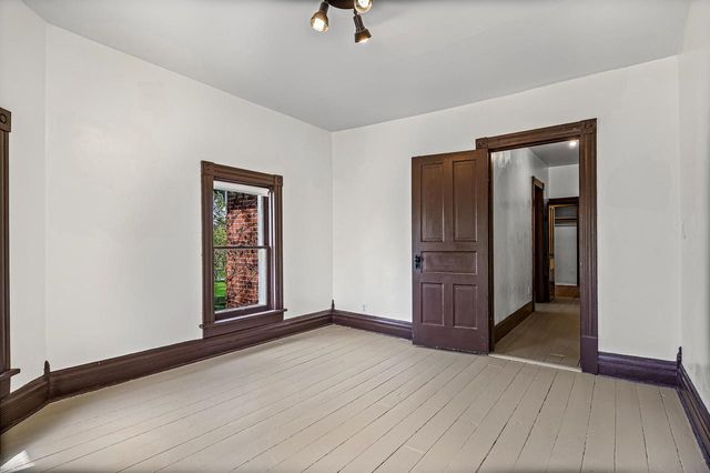 17385 N Main STREET, Galesville, WI 54630