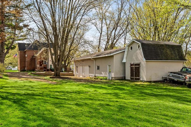 17385 N Main STREET, Galesville, WI 54630