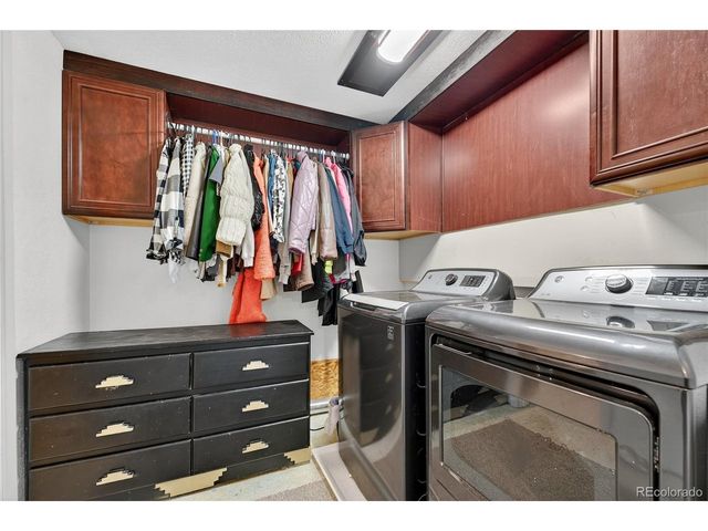 6685 Upham St, Arvada, CO 80003