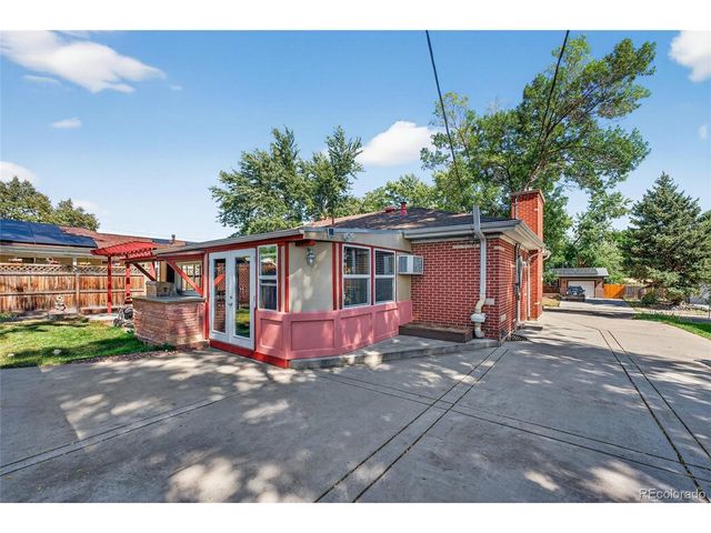 6685 Upham St, Arvada, CO 80003