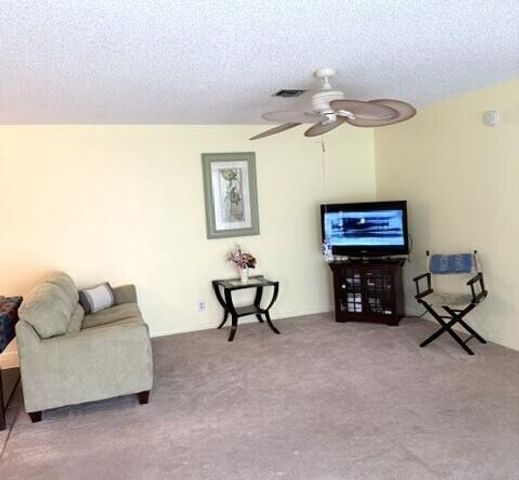 1216 S S Lakes End Drive Apt D, Fort Pierce, FL 34982
