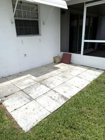 1216 S S Lakes End Drive Apt D, Fort Pierce, FL 34982