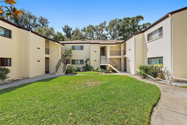 700 STARKEY ROAD 1525, Largo, FL 33771