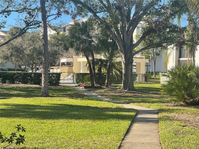 700 STARKEY ROAD 1525, Largo, FL 33771