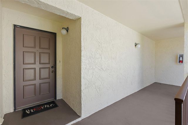 700 STARKEY ROAD 1525, Largo, FL 33771