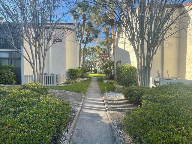 700 STARKEY ROAD 1525, Largo, FL 33771