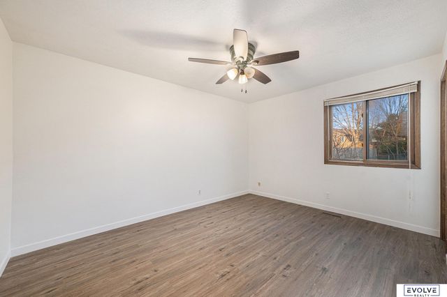 11801 S 27th Street, Bellevue, NE 68123