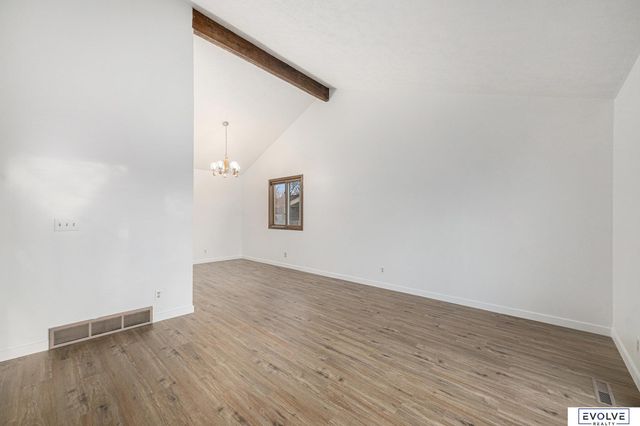 11801 S 27th Street, Bellevue, NE 68123