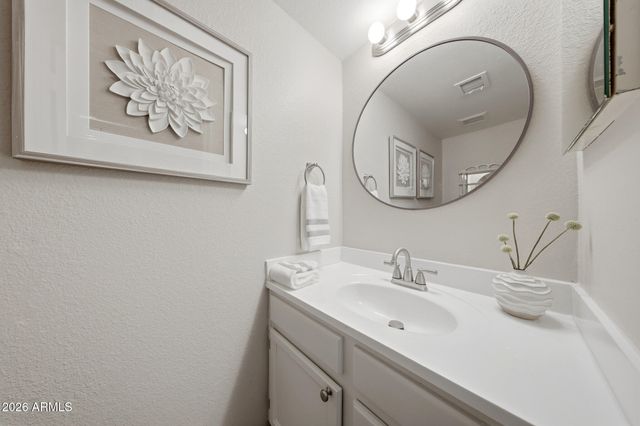 5704 E AIRE LIBRE Avenue 1227, Scottsdale, AZ 85254