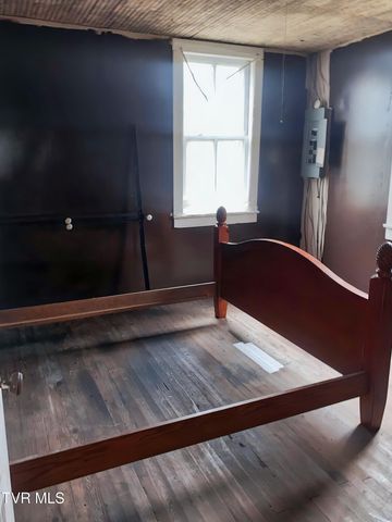 144 Huckleberry Lane, Duffield, VA 24244