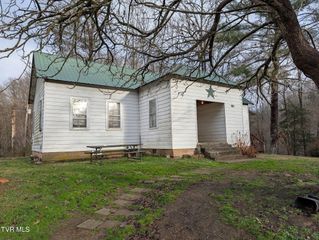 144 Huckleberry Lane, Duffield, VA 24244