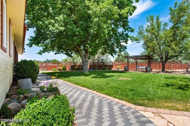 560 W CENTER Street, Chino Valley, AZ 86323