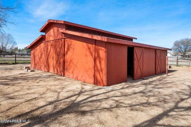 560 W CENTER Street, Chino Valley, AZ 86323