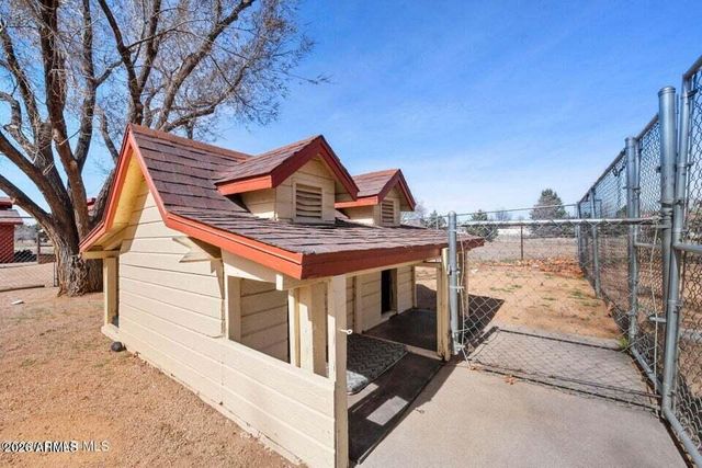 560 W CENTER Street, Chino Valley, AZ 86323