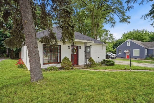 1237 Fuller Avenue NE, Grand Rapids, MI 49505