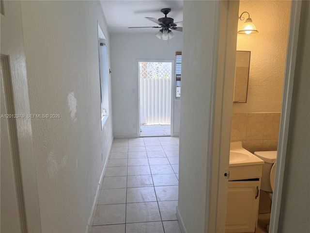 3620 NW 19th St 3, Miami, FL 33125