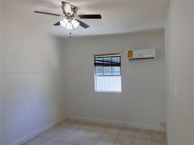 3620 NW 19th St 3, Miami, FL 33125