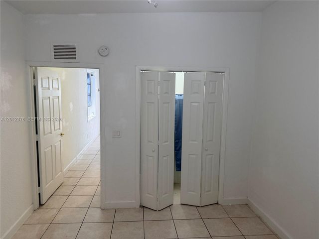 3620 NW 19th St 3, Miami, FL 33125