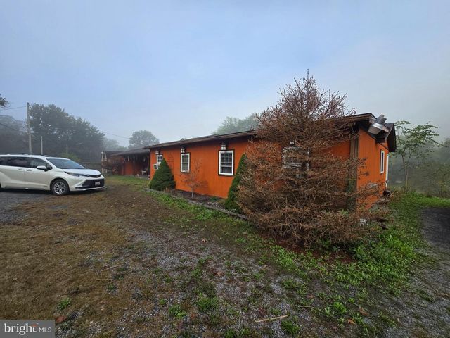 3165 SPRINGFIELD PIKE, Springfield, WV 26763