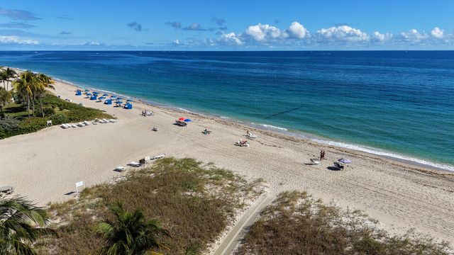 1620 S Ocean Boulevard Ph 16p, Lauderdale-By-The-Sea Ph 16p, Pompano Beach, FL 33062