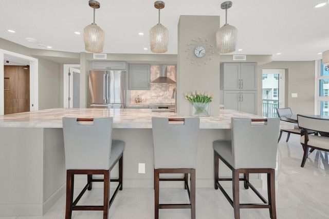 1620 S Ocean Boulevard Ph 16p, Lauderdale-By-The-Sea Ph 16p, Pompano Beach, FL 33062