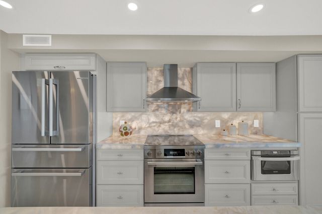 1620 S Ocean Boulevard Ph 16p, Lauderdale-By-The-Sea Ph 16p, Pompano Beach, FL 33062