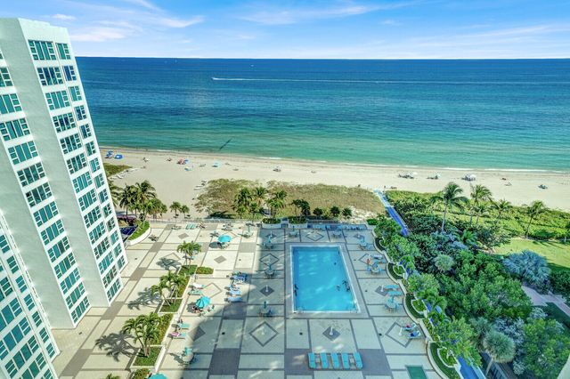 1620 S Ocean Boulevard Ph 16p, Lauderdale-By-The-Sea Ph 16p, Pompano Beach, FL 33062