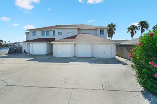 15410 Grass Cay Ct, Corpus Christi, TX 78418
