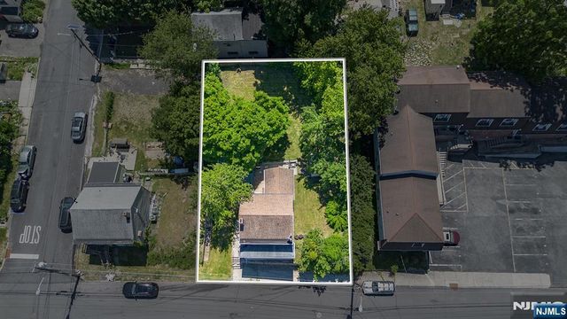 282-286 Caldwell Avenue, Paterson, NJ 07501