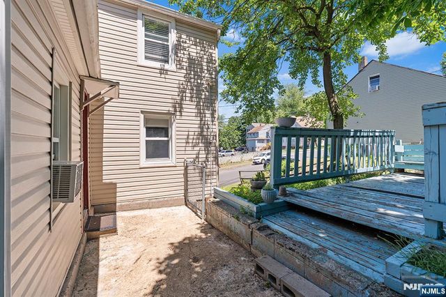 282-286 Caldwell Avenue, Paterson, NJ 07501